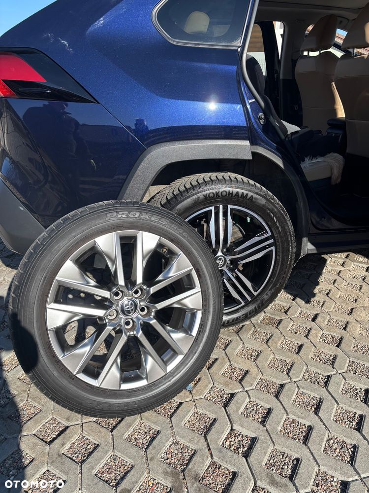Toyota RAV4 - 14