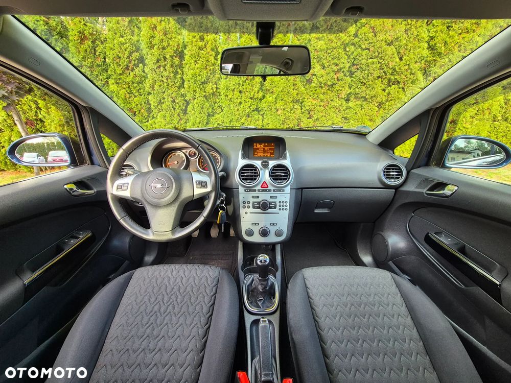 Opel Corsa 1.4 16V Active - 7