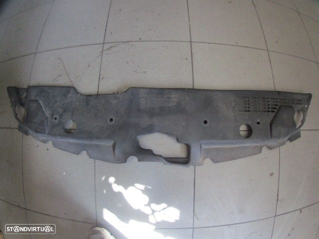 Grelha Friso 532890F010 TOYOTA COROLLA 2 VERSO FASE 2 2007 2.2 D4D 136CV 5P PRETO FRT GRE APOIO DO RADIADOR - 1