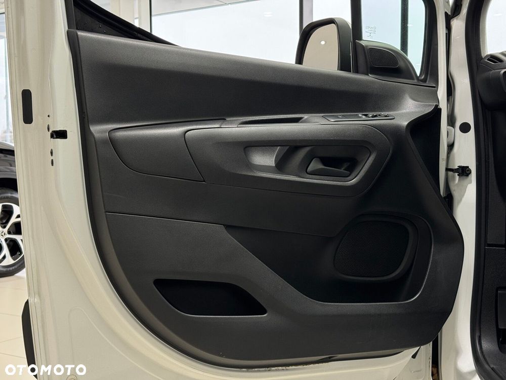 Opel Combo Enjoy - 12