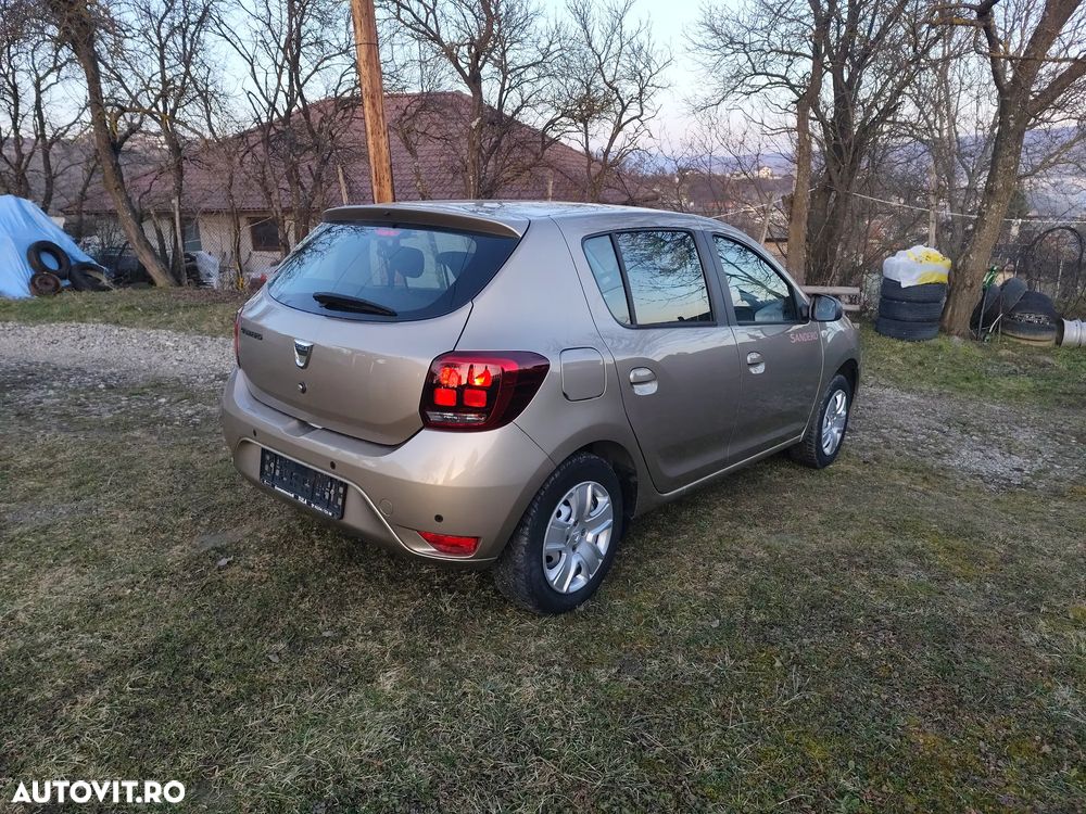 Dacia Sandero 0.9 TCe Prestige - 4
