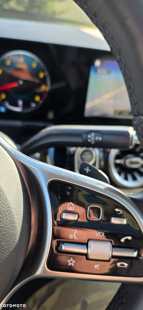 Mercedes-Benz GLA 250 4Matic 8G-DCT Progressive - 22