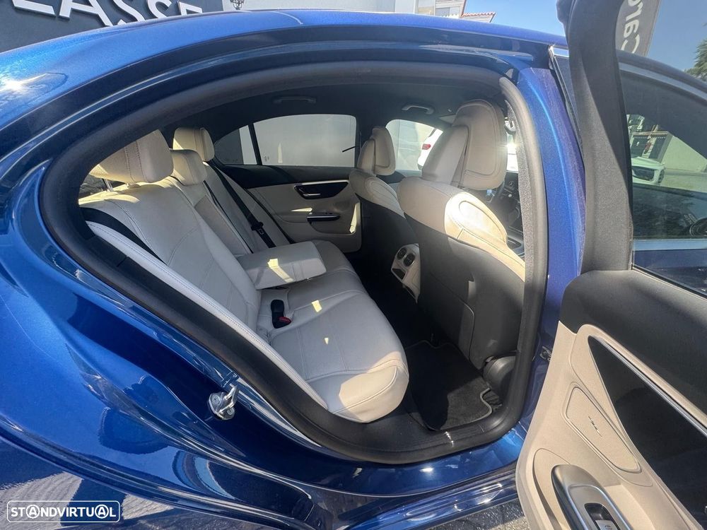 Mercedes-Benz C 300 e Avantgarde - 9