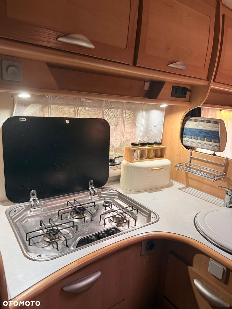 Fiat Ducato Półintegra - 12