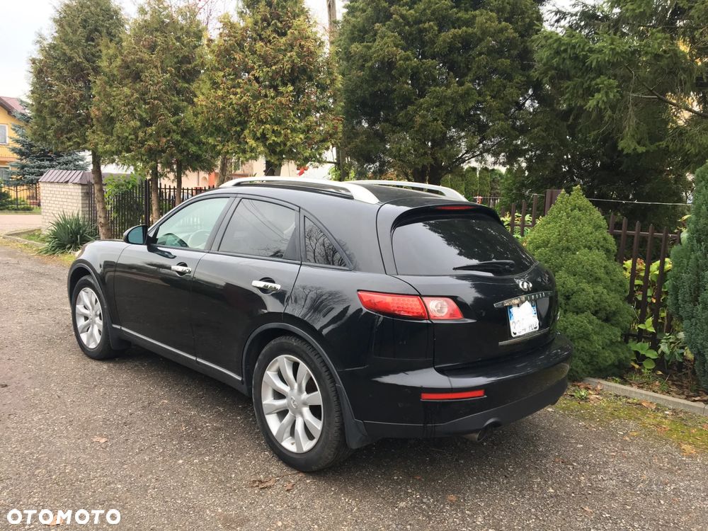 Infiniti FX - 2