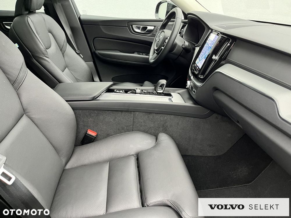 Volvo XC 60 - 33