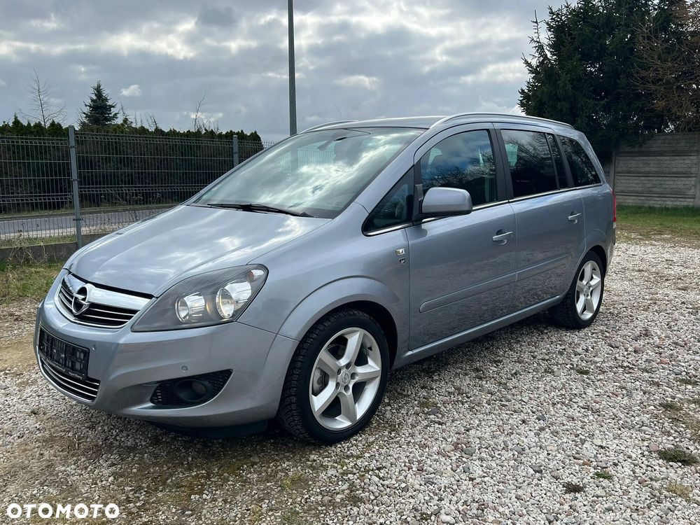 Opel Zafira 1.8 Easytronic Family Plus - 32