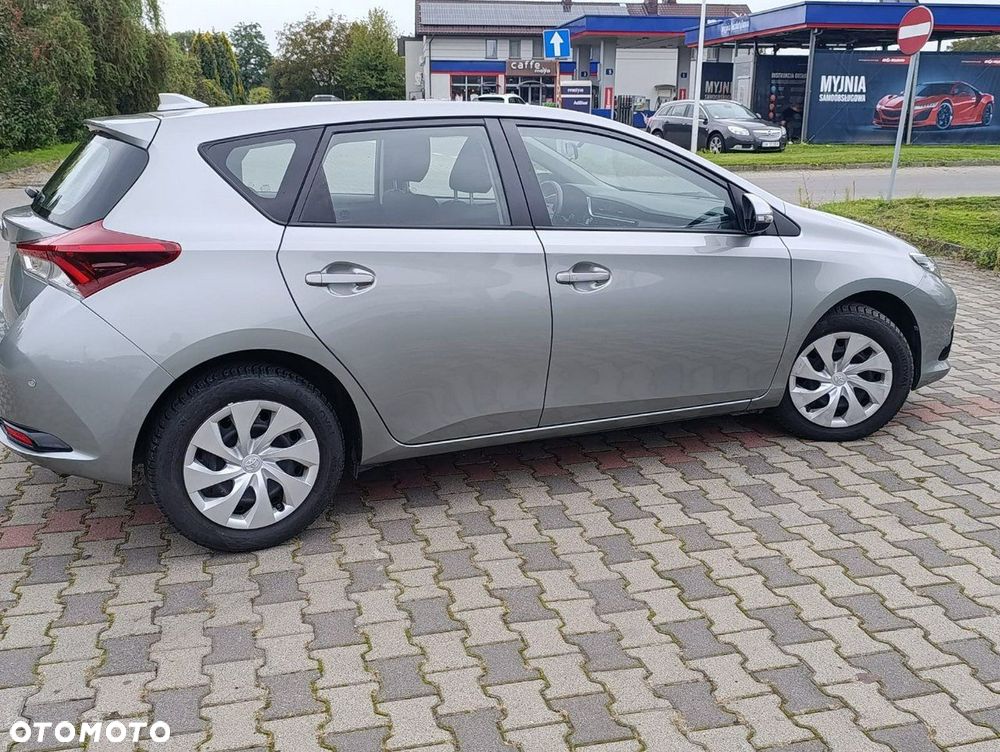 Toyota Auris 1.33 Dual-VVT-i Comfort - 9