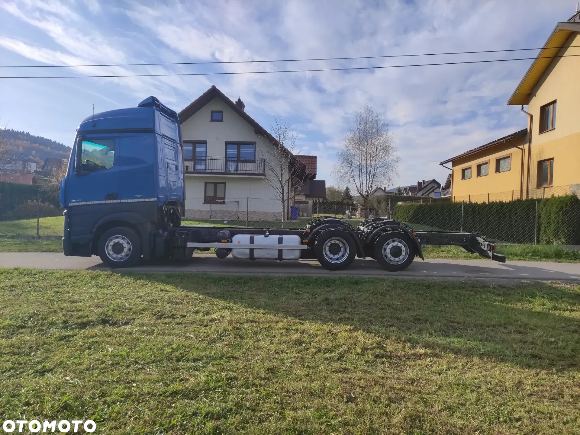 Mercedes-Benz ACTROS 2642 low deck ramo do zabudowy - 3