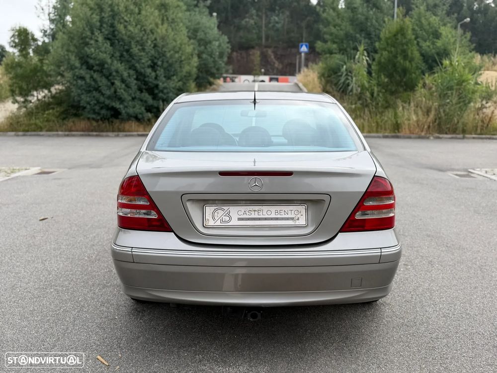 Mercedes-Benz C 220 CDI Avantgarde DPF - 26