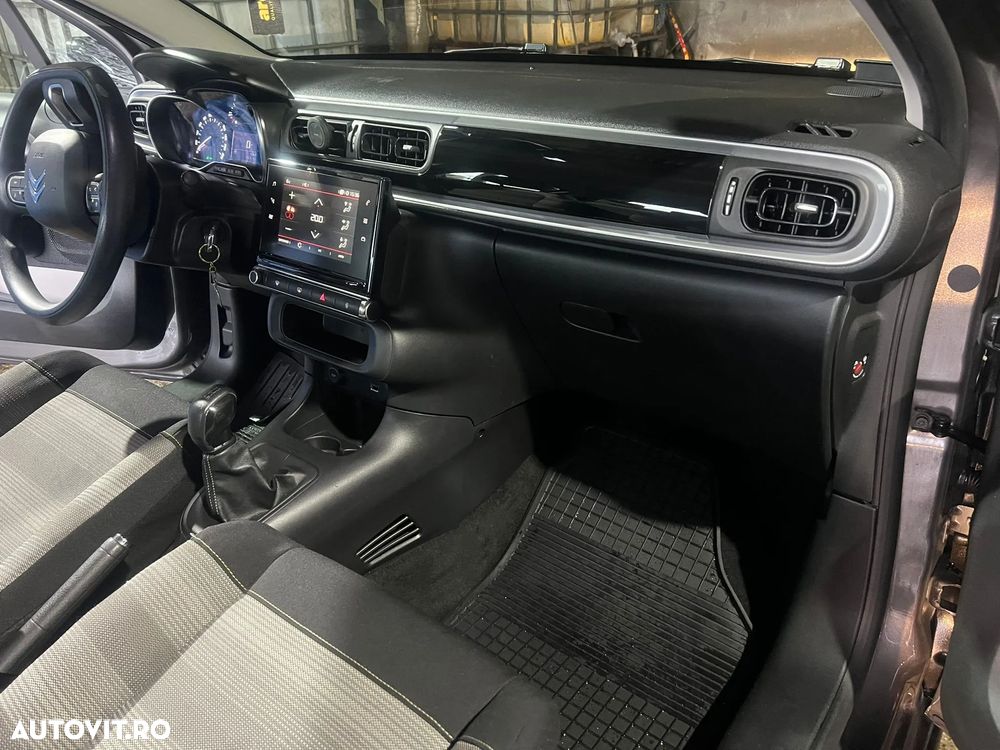 Citroën C3 BlueHDi 100 S&S PLUS - 22