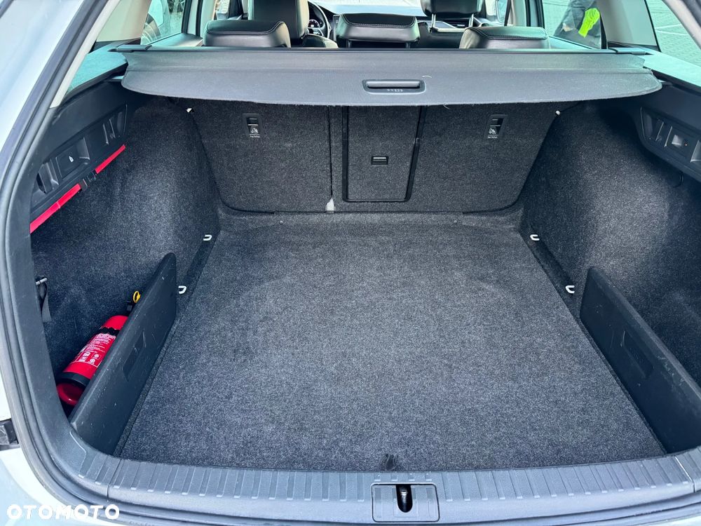 Skoda Octavia 2.0 TDI SCR Style DSG - 13