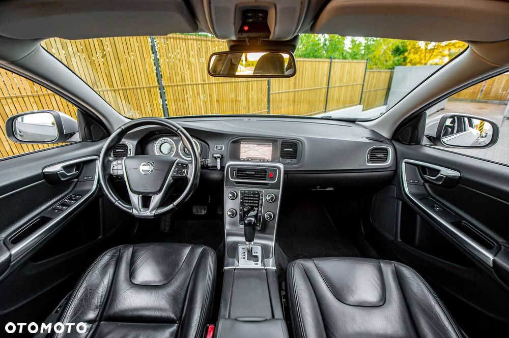 Volvo V60 - 20