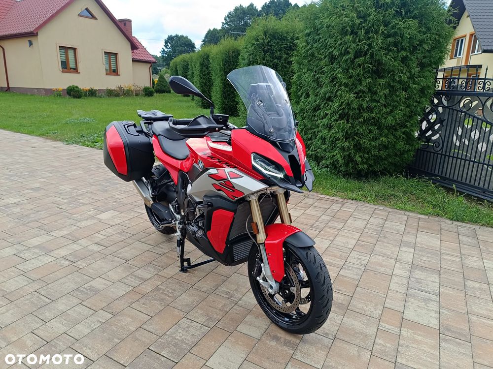 BMW XR - 13