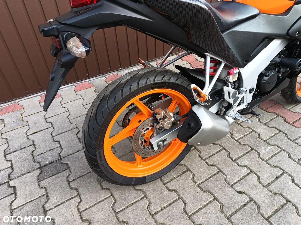 Honda CBR - 12