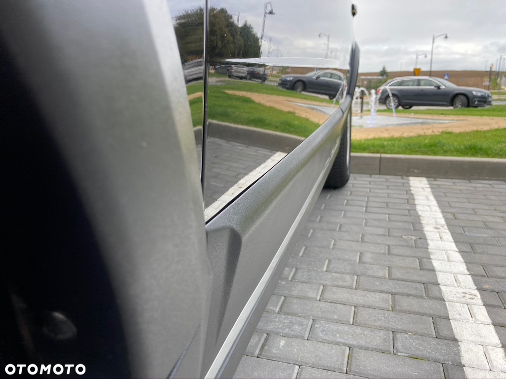 Volvo XC 70 2.4D Momentum - 9