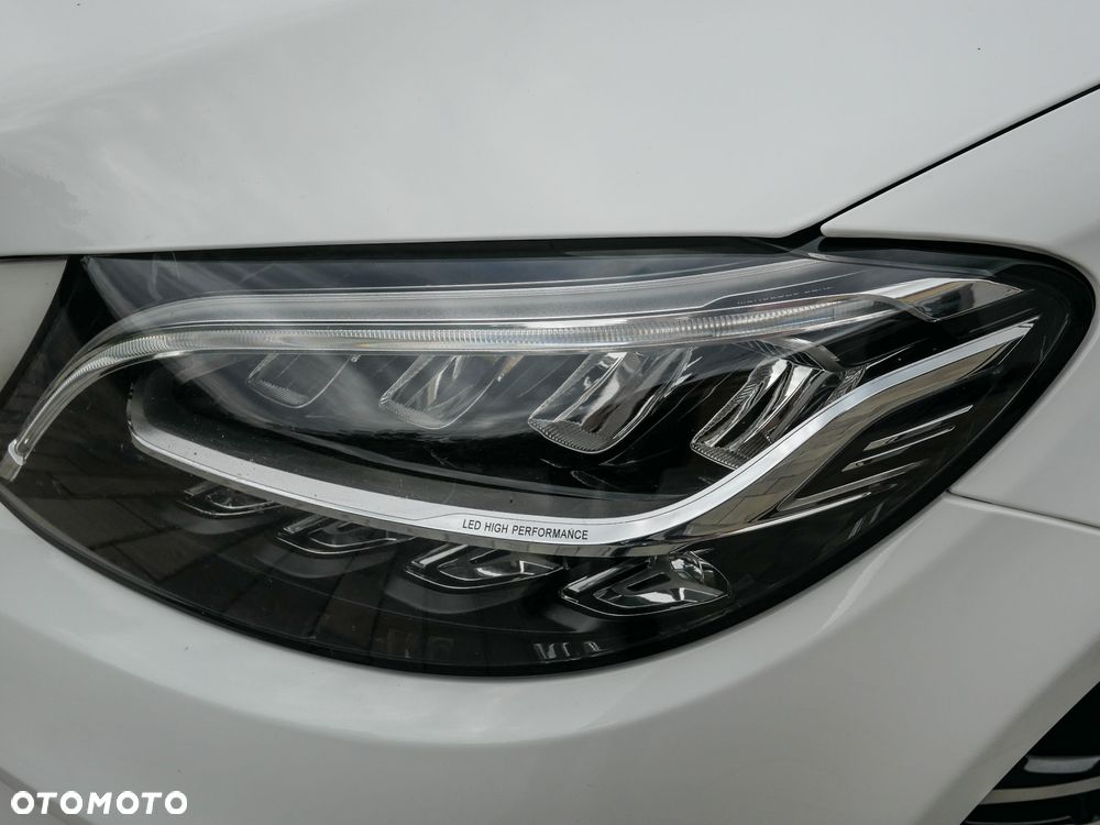 Mercedes-Benz Klasa C 160 9G-TRONIC - 18
