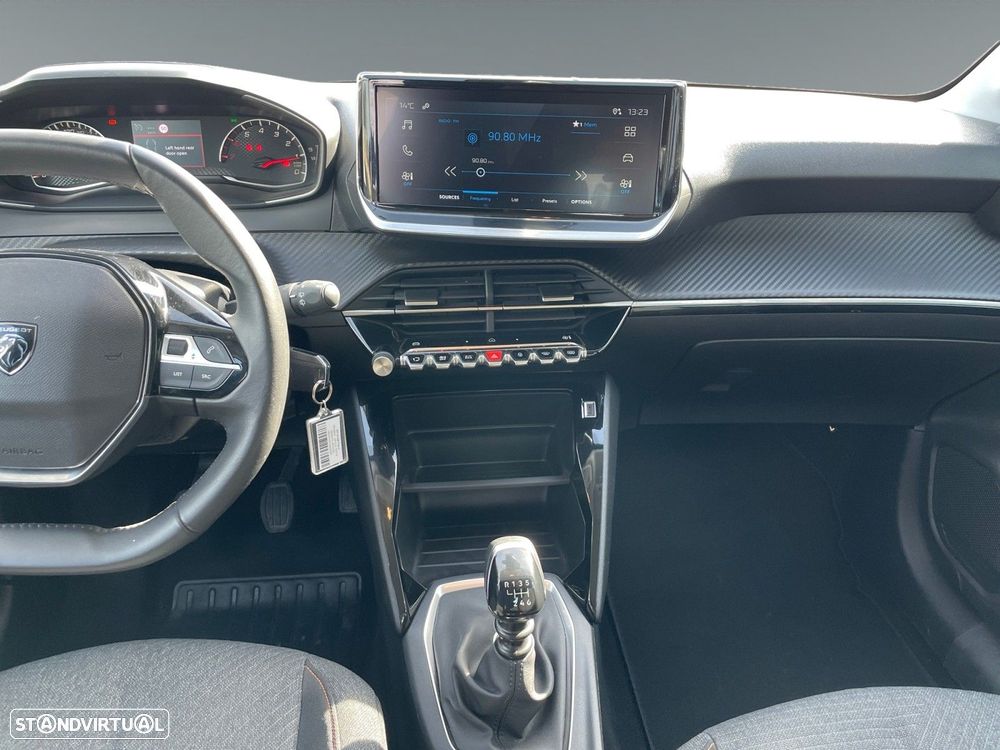 Peugeot 208 1.2 PureTech Style - 12