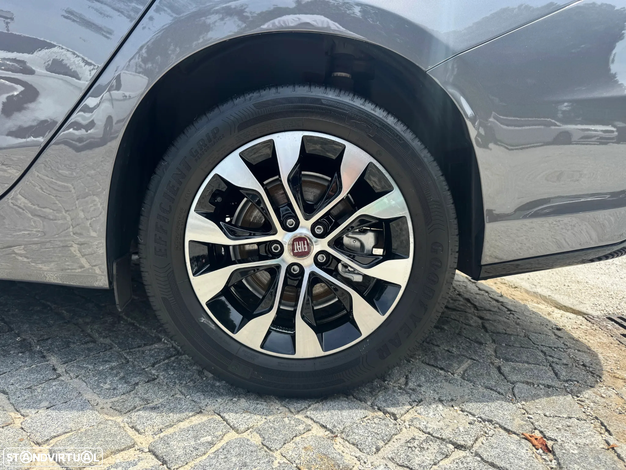 Fiat Tipo Station Wagon 1.3 M-Jet Lounge - 28