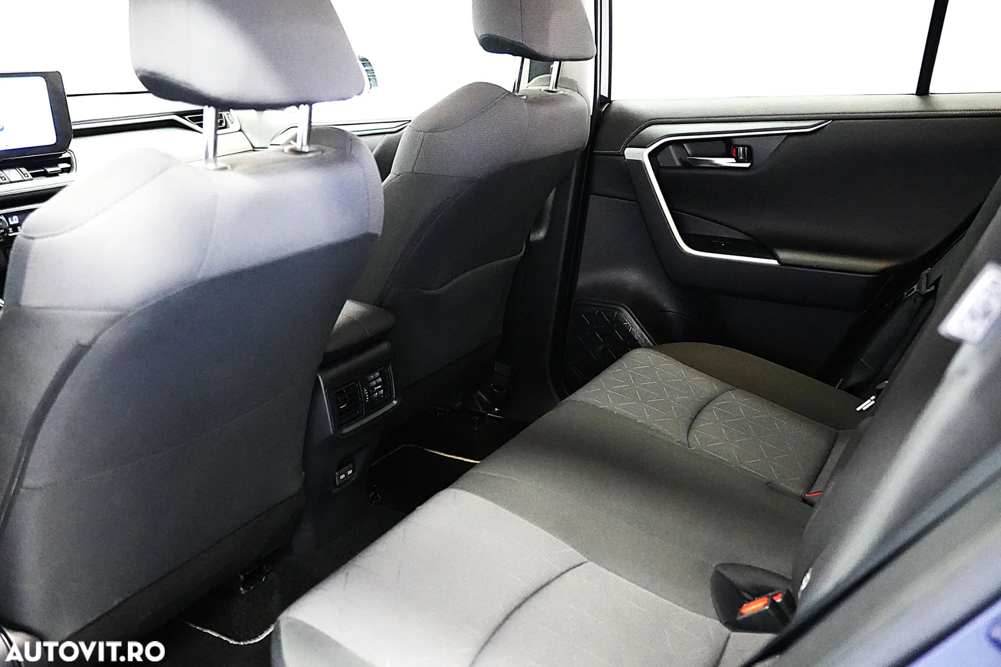 Toyota RAV4 2.5 Hybrid VVT-iE 4x4 Dynamic - 9