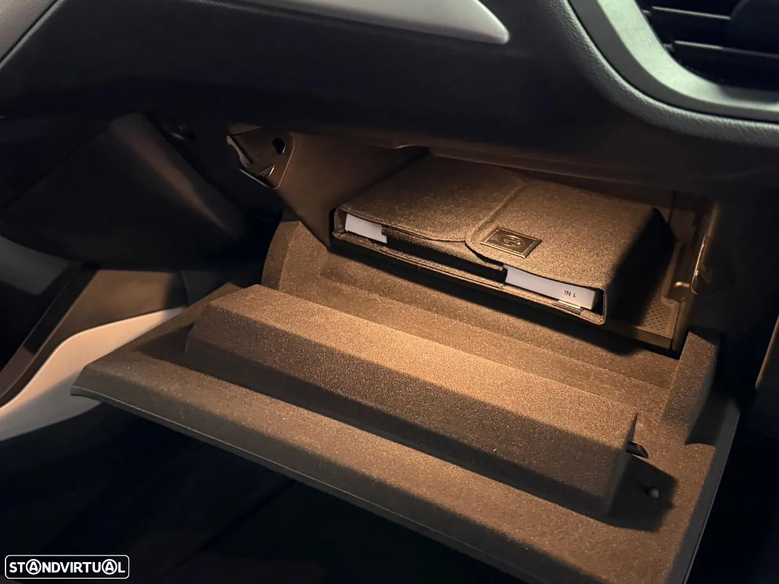 BMW 116 d Advantage Auto - 22