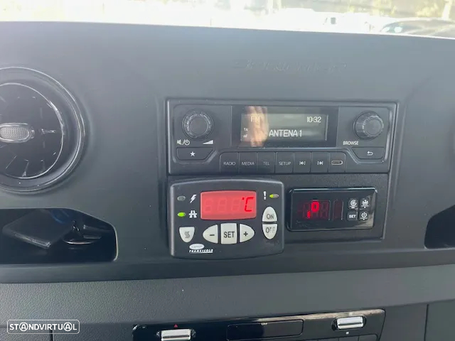 Mercedes-Benz SPRINTER 516 cdi COM FRIO - 10