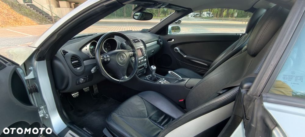 Mercedes-Benz SLK - 8