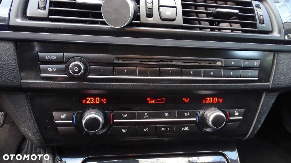 BMW Seria 5 520d Sport - 21