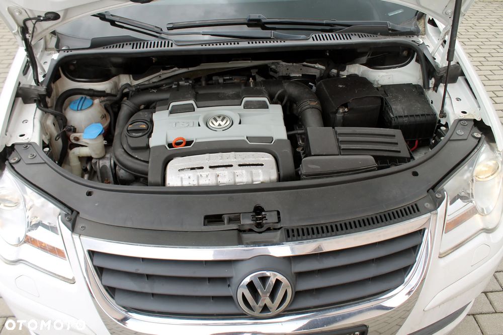 Volkswagen Touran 1.4 TSI DSG Comfortline - 22