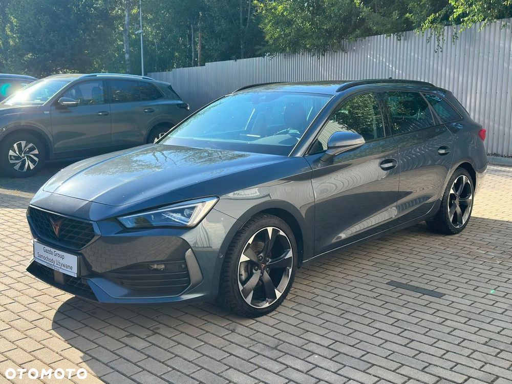 Cupra Leon 1.5 eTSI DSG - 4