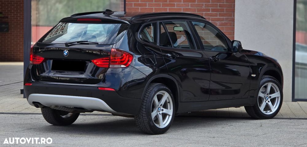 BMW X1 xDrive18d xLine - 4