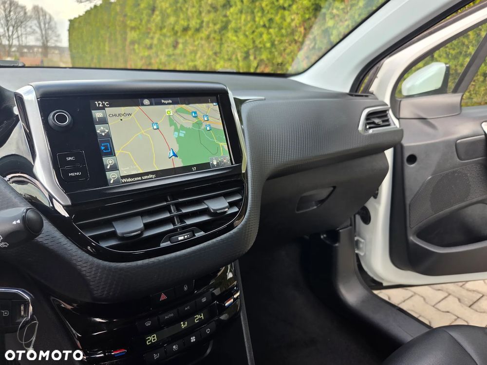 Peugeot 2008 PureTech 110 Stop&Start Urban Move - 26