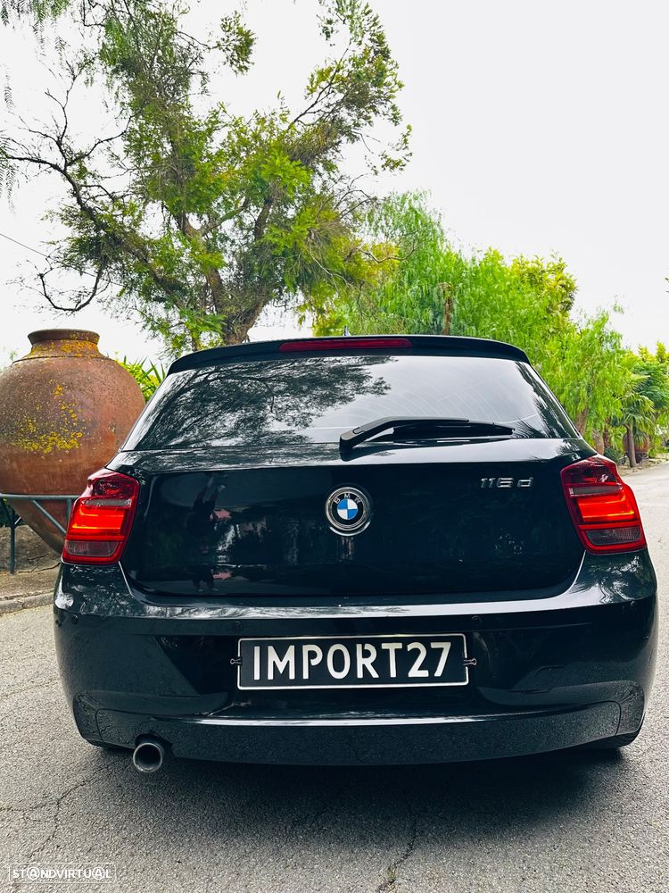 BMW 116 d EfficientDynamics Edition Sport Line - 12
