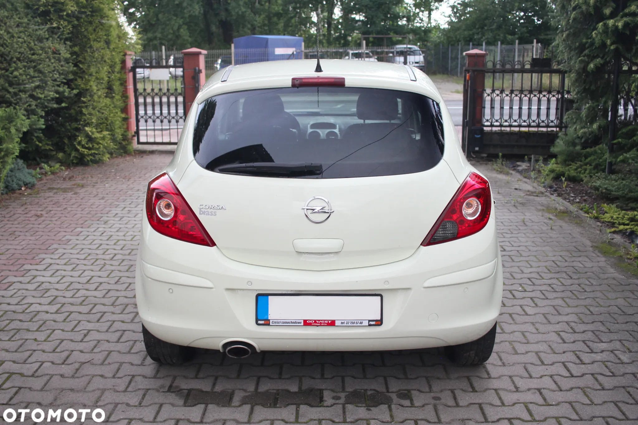 Opel Corsa - 11