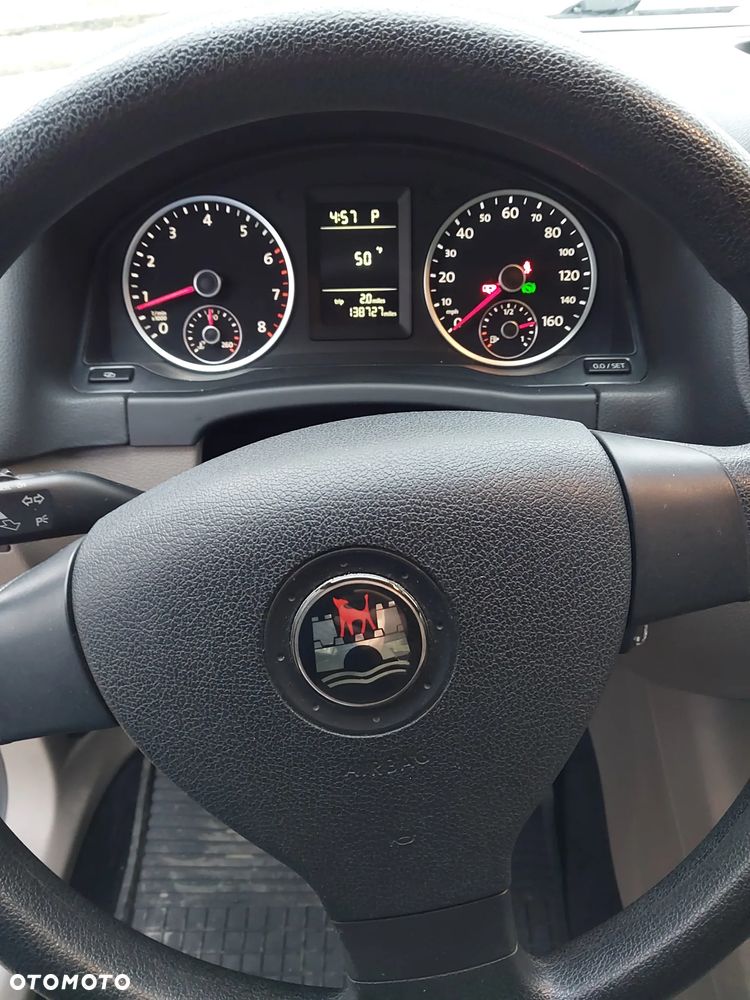 Volkswagen Tiguan - 11