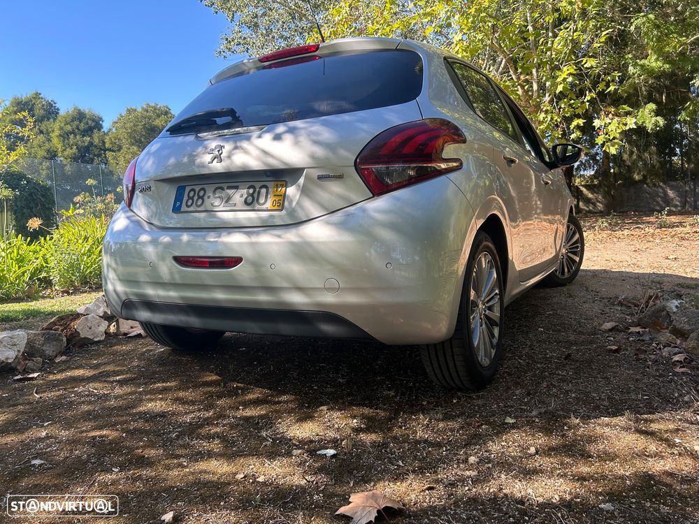 Peugeot 208 1.2 PureTech Allure - 3