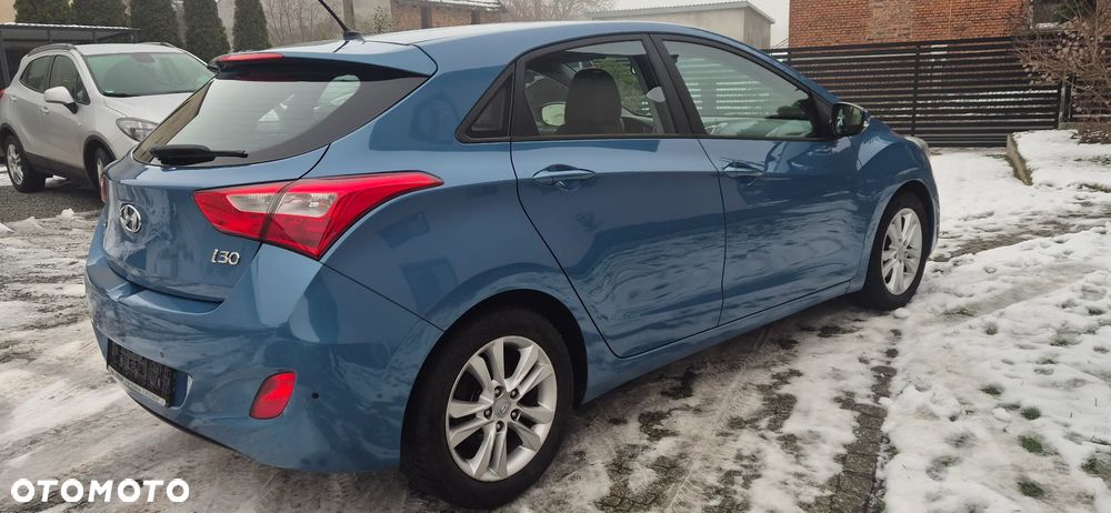 Hyundai i30 1.4 Premium - 6