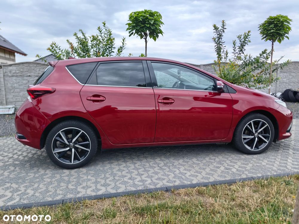 Toyota Auris 1.2 Turbo Edition S+ - 8