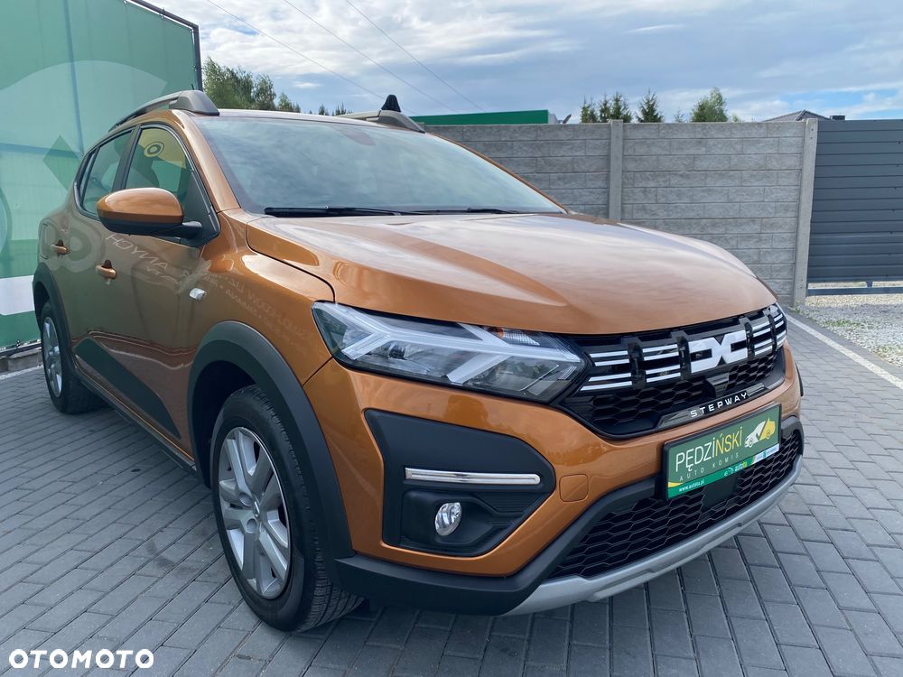Dacia Sandero Stepway TCe 100 Celebration - 2