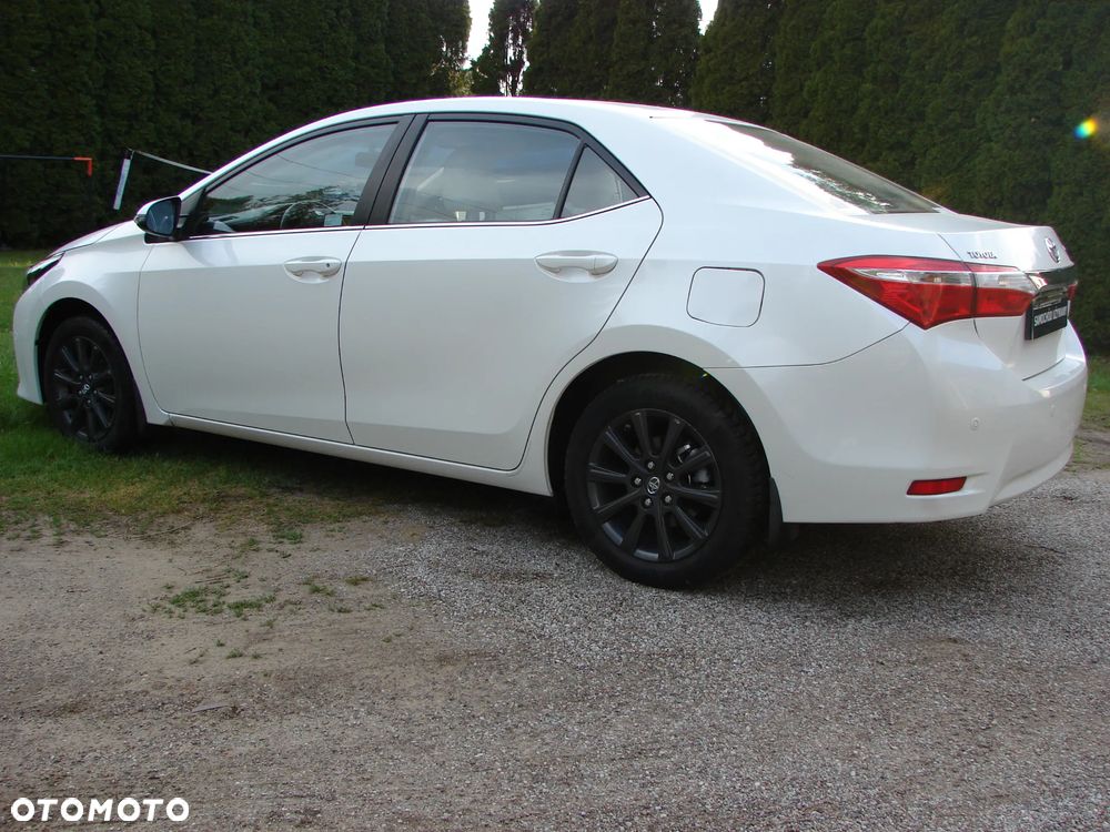Toyota Corolla 1.6 Comfort - 9