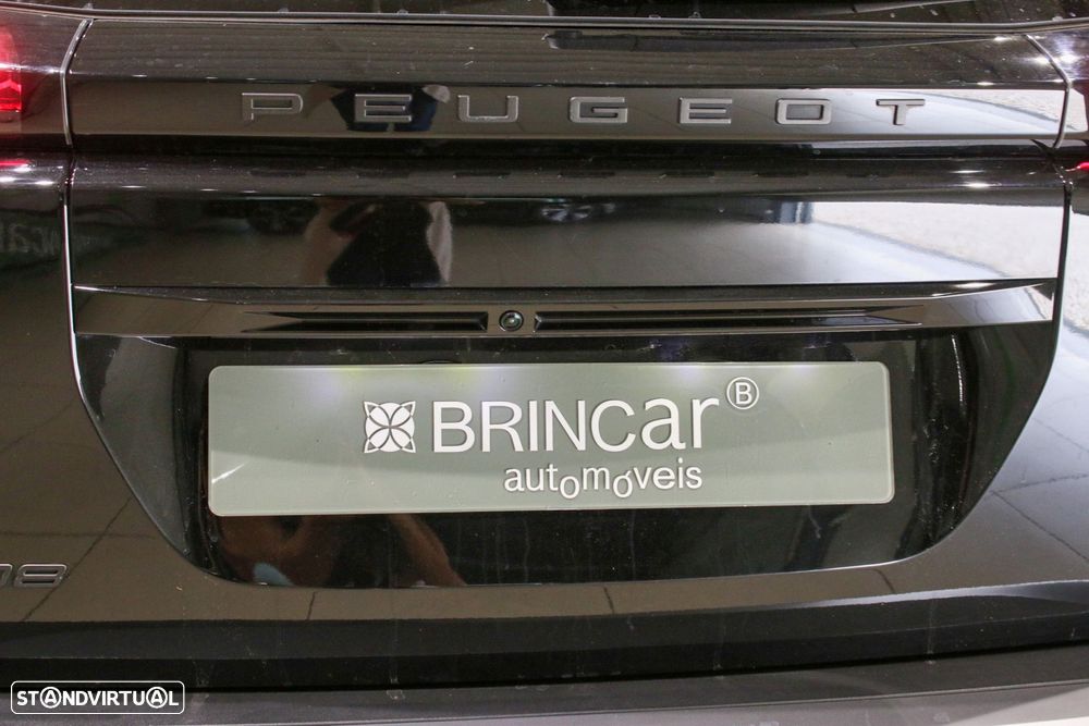 Peugeot 2008 1.2 PureTech Allure - 37