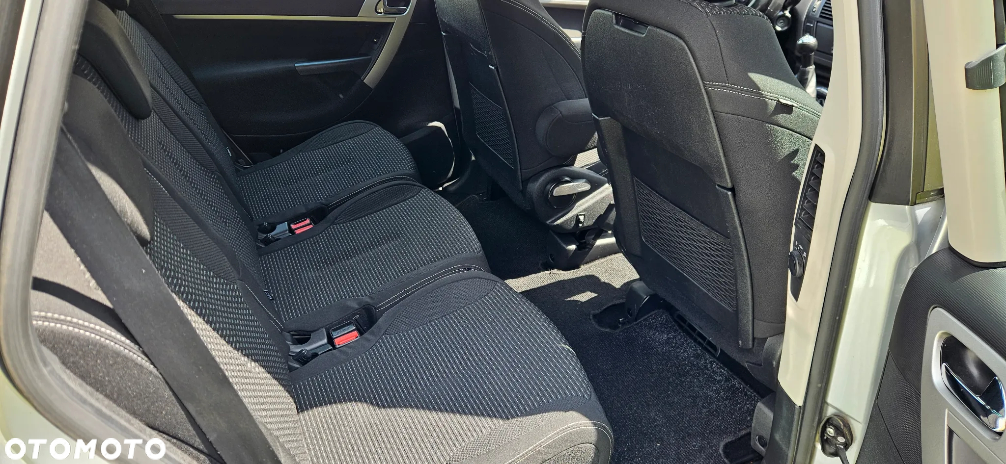 Citroën C4 Picasso 1.6 VTi Attraction - 11