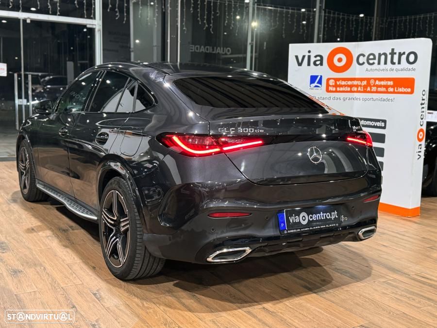 Mercedes-Benz GLC 300 de Coupe 4Matic - 4