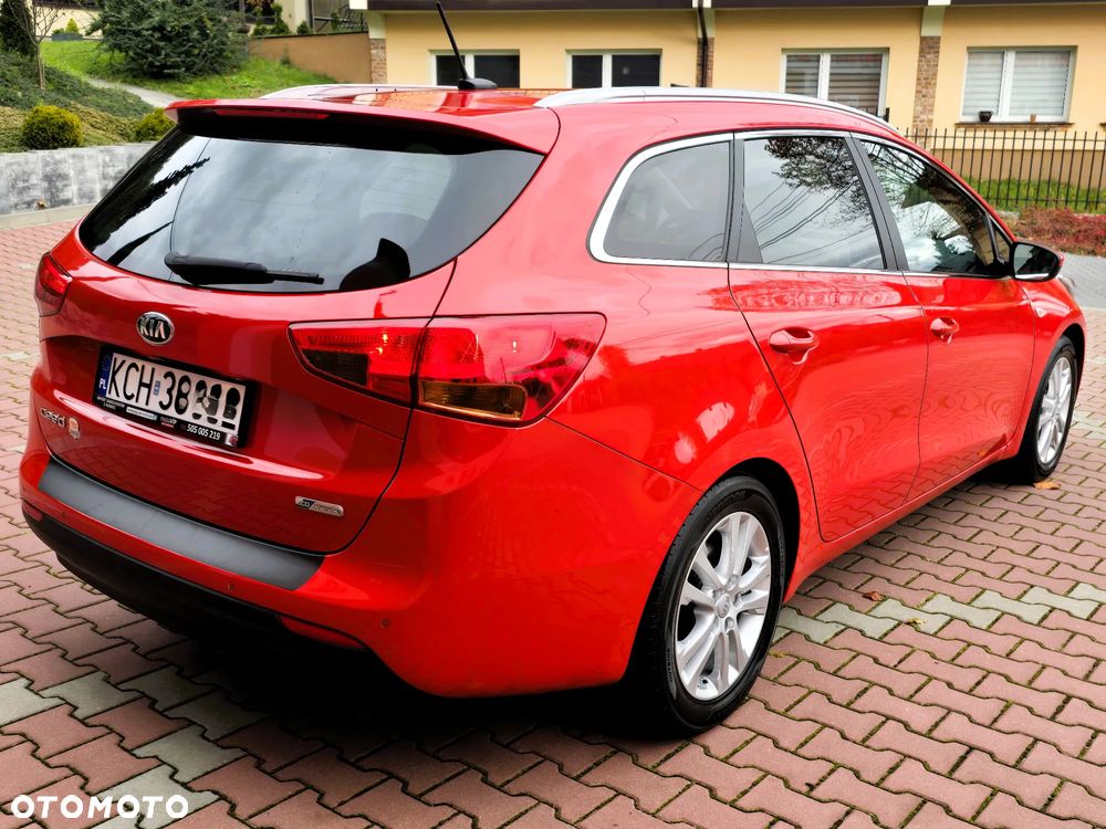 Kia Ceed 1.6 CRDi 128 Dream Team Edition - 7