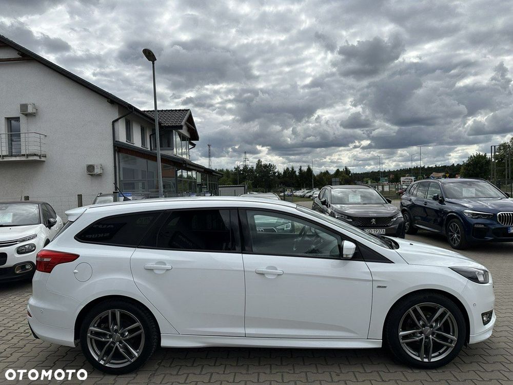 Ford Focus 1.0 EcoBoost ST-Line Black ASS - 10