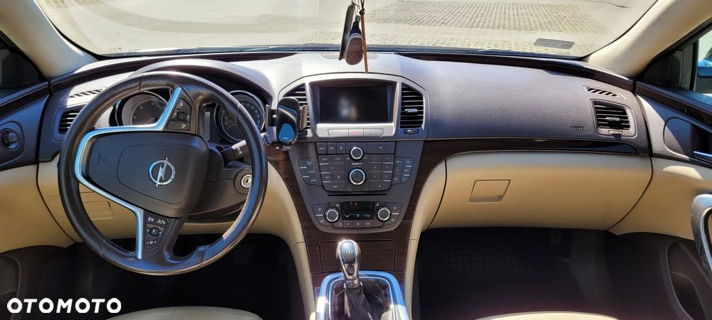 Opel Insignia 2.0 CDTI Cosmo - 25