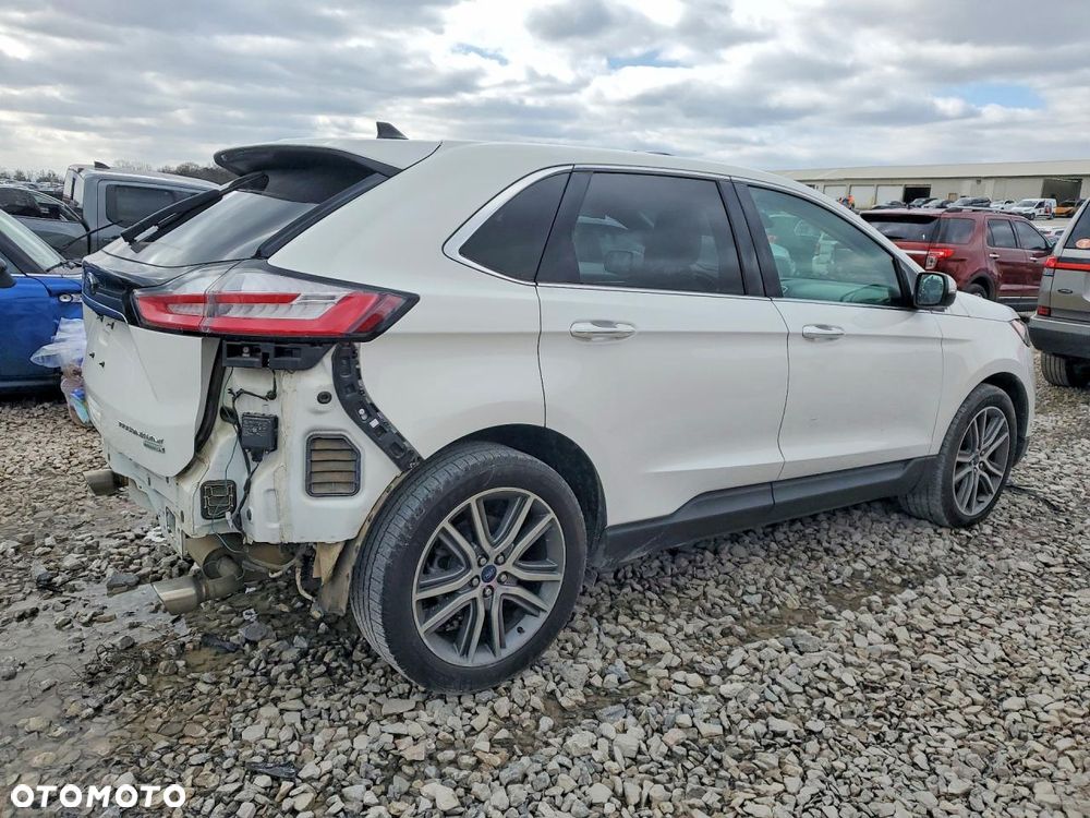 Ford Edge - 6