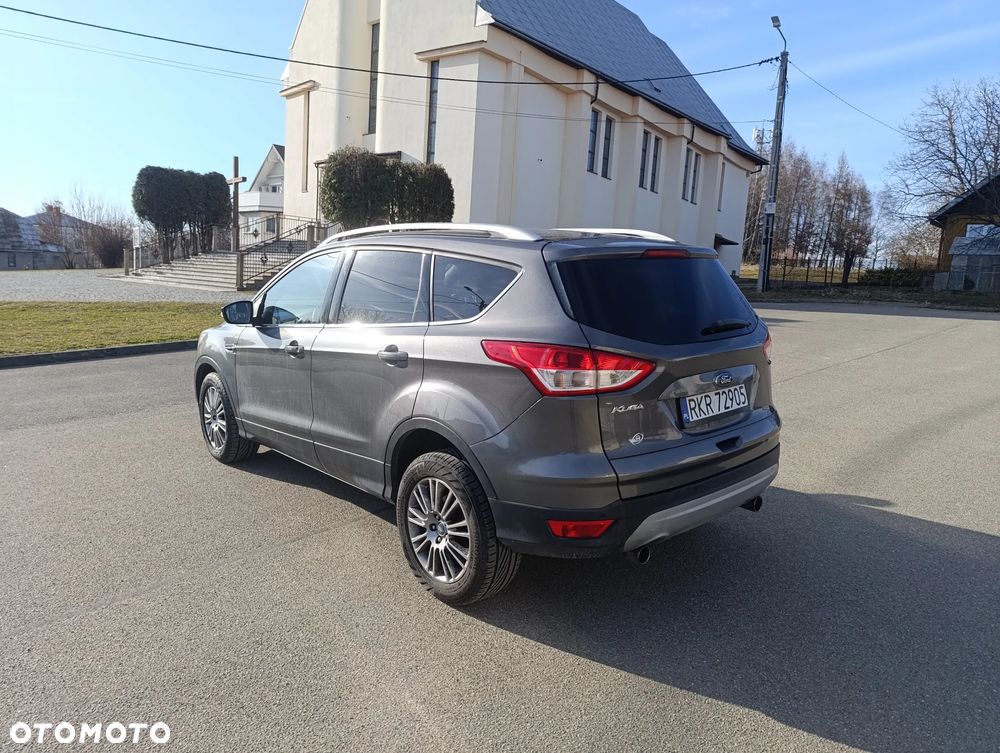 Ford Kuga 2.0 TDCi 2x4 Trend - 6