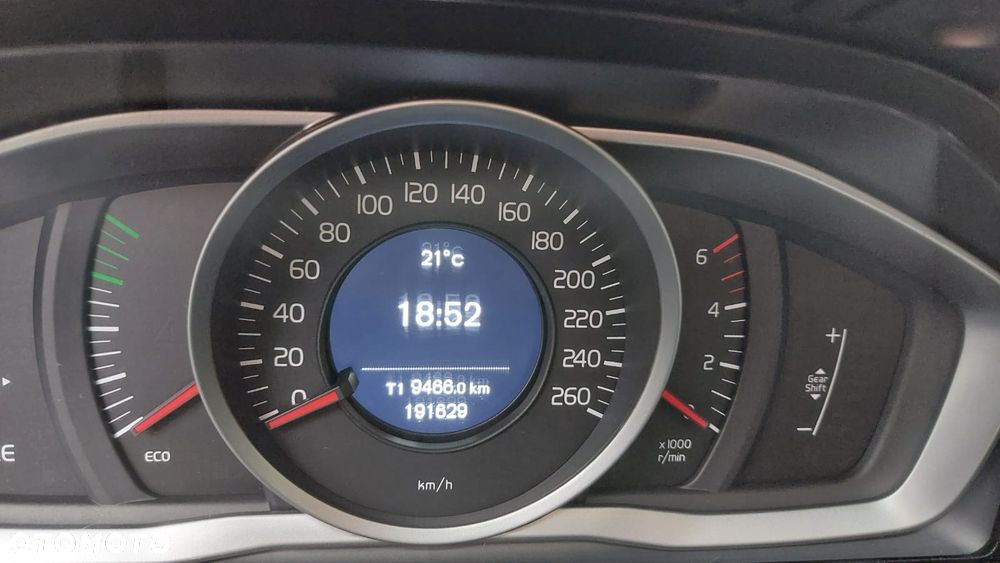 Volvo XC 60 D4 Drive-E Momentum - 13
