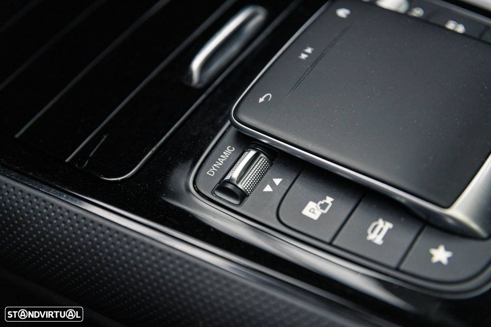 Mercedes-Benz GLA 250 e 8G-DCT Progressive - 39